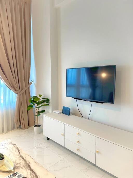 Netflix Two Bedroom Troika Kota Bharu Homestay 118 Ngoại thất bức ảnh