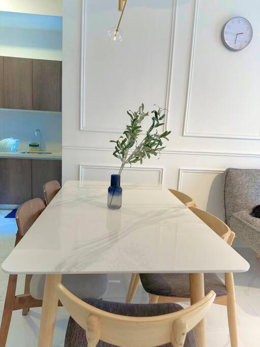 Netflix Two Bedroom Troika Kota Bharu Homestay 118 Ngoại thất bức ảnh
